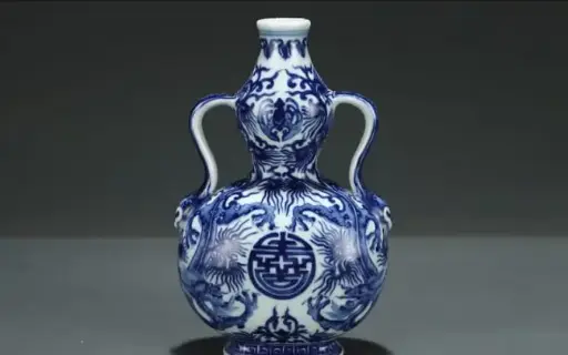 青花龙纹福寿绶带葫芦瓶